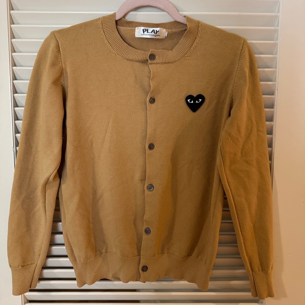 Commes Des Garçons PLAY Black Heart Tan Cardigan Size S Small